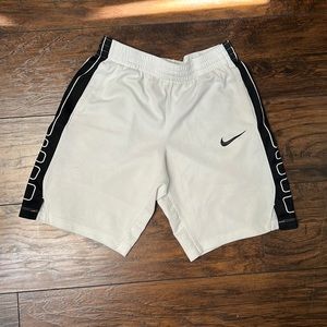 boys nike elite basketball shorts